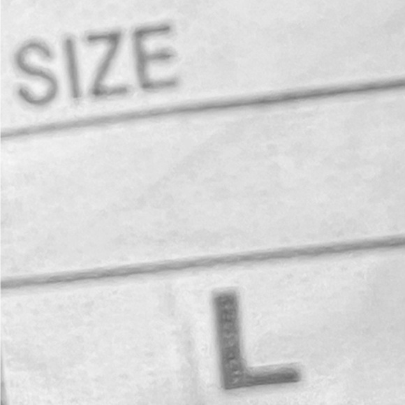 Chouyatou Distressed Raw Hem Denim Shorts - Picture 5 of 5